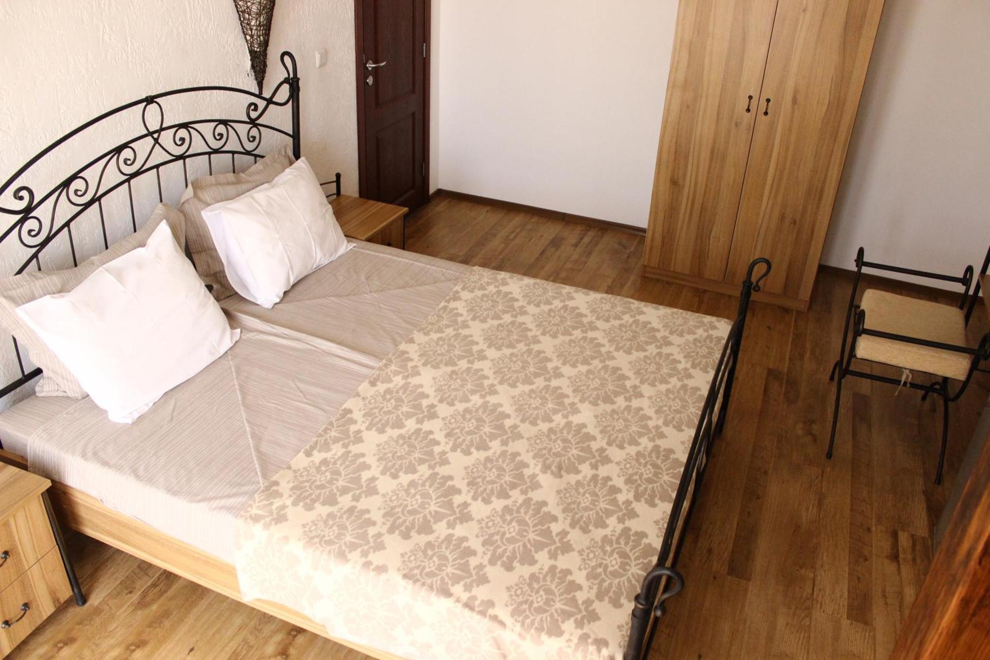 Family Hotel Bellehouse Chernomorets Oda fotoğraf
