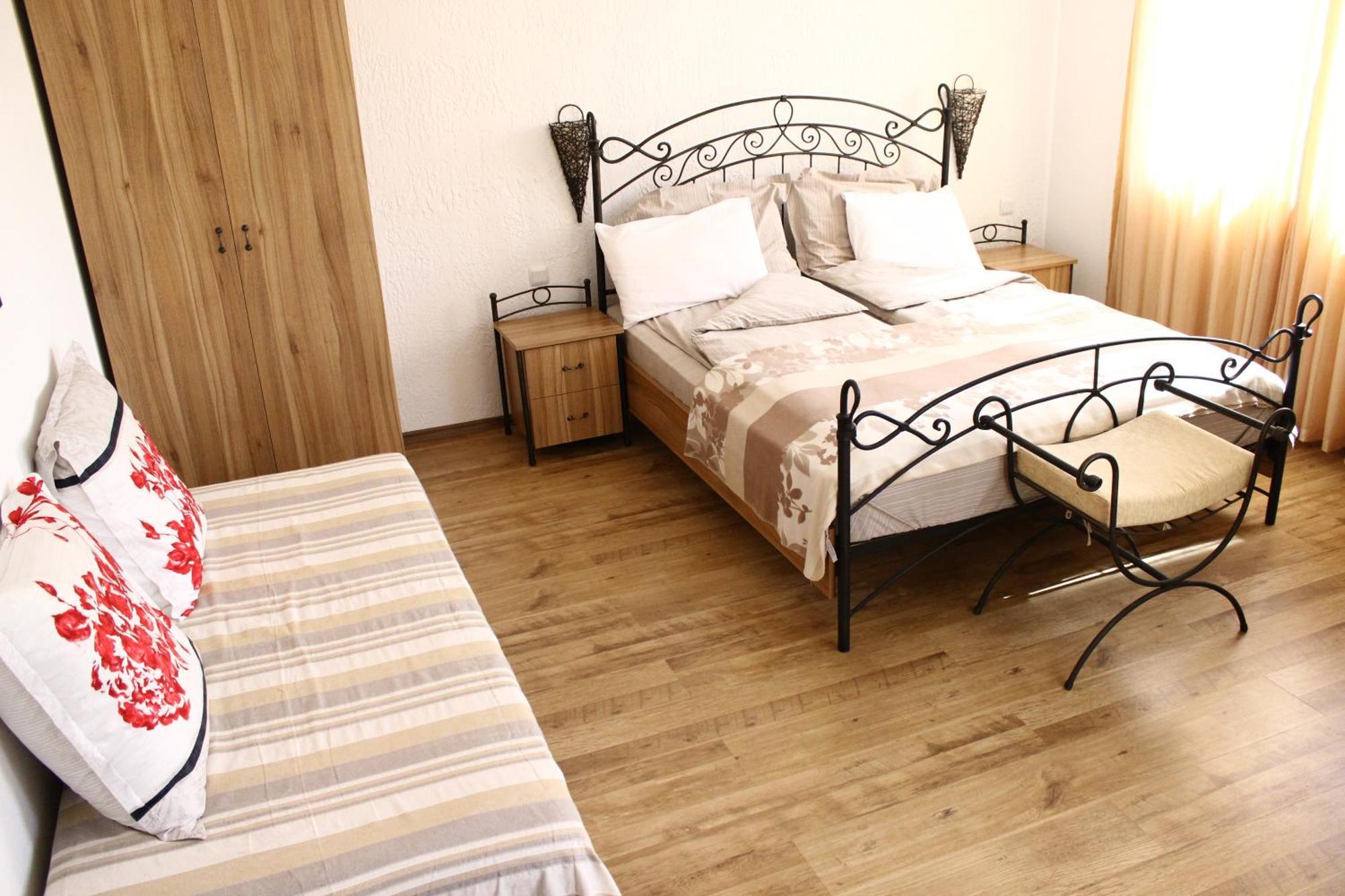 Family Hotel Bellehouse Chernomorets Oda fotoğraf